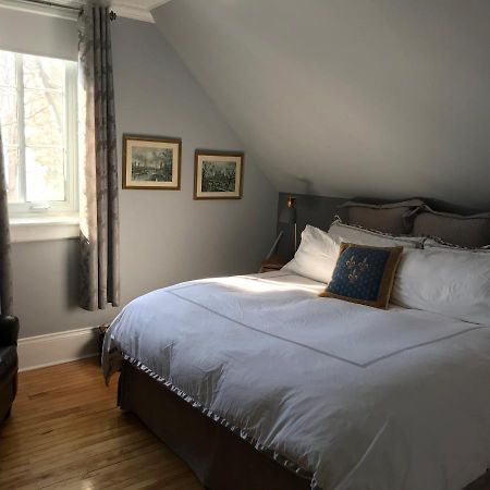 La Belle Aux Berges Bed and Breakfast Saint-Denis-sur-Richelieu Εξωτερικό φωτογραφία