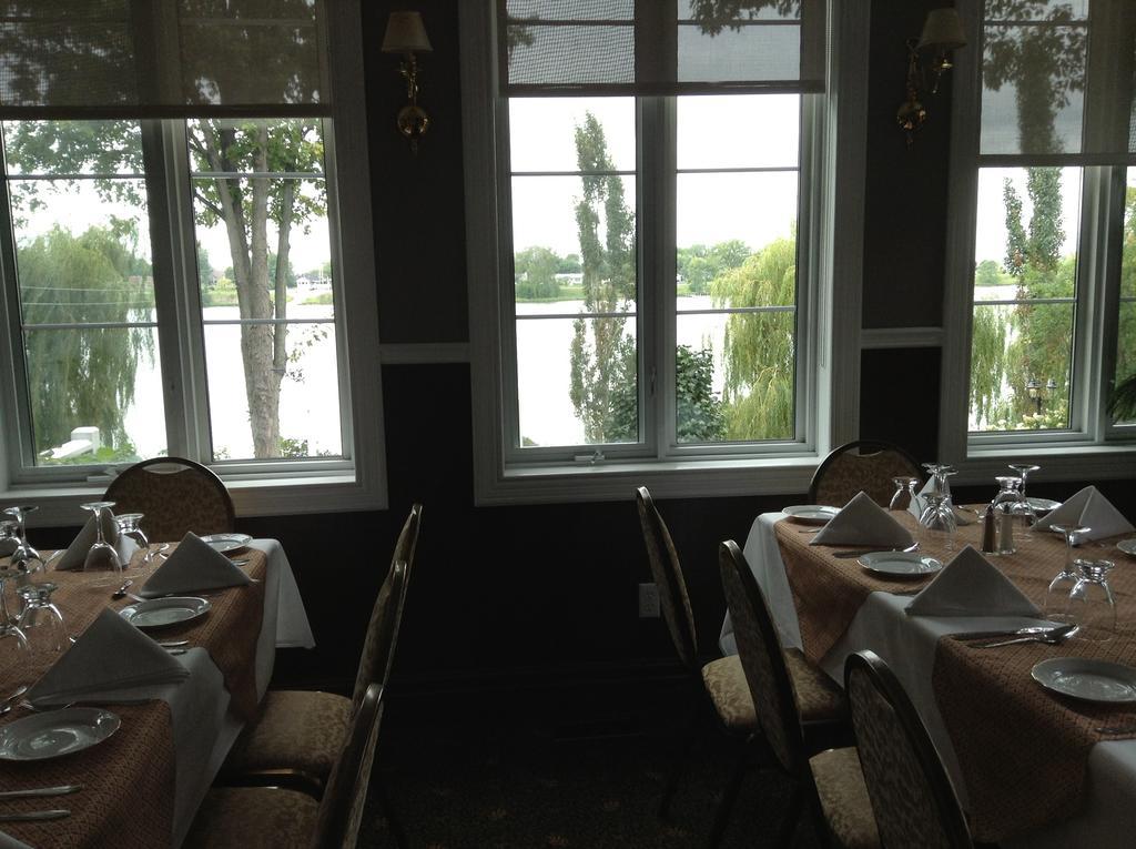 La Belle Aux Berges Bed and Breakfast Saint-Denis-sur-Richelieu Εξωτερικό φωτογραφία